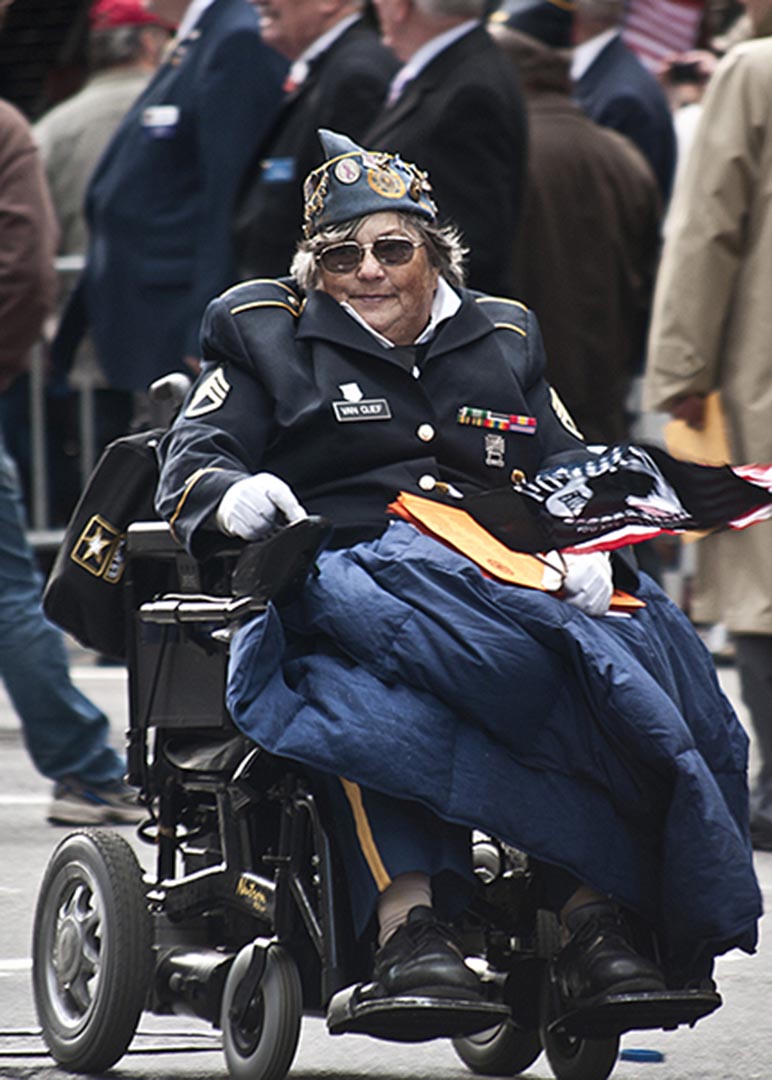 woman vet in chrDSC_1888