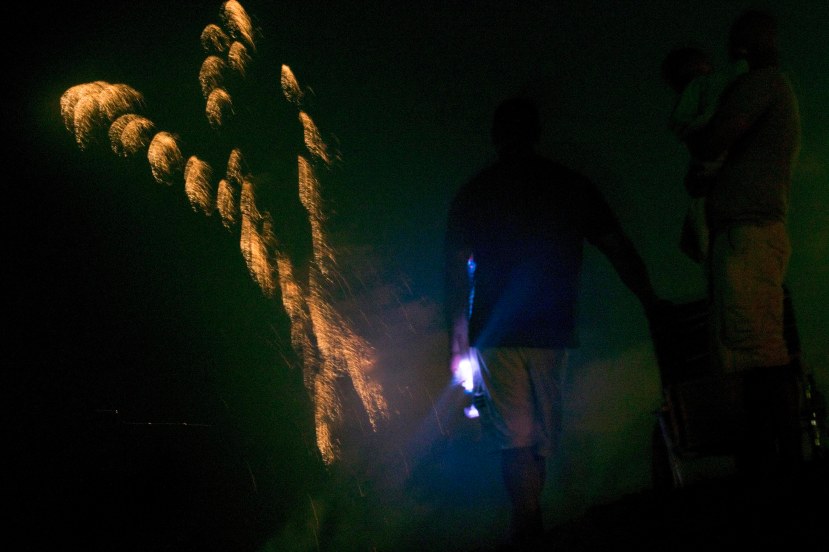 fam lifeguard orange8x12DSC_0429