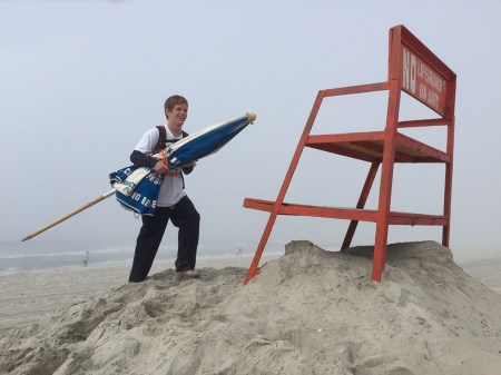 Lifeguard Quinn setting upIMG_2473