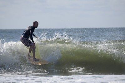 Dave Murphy surfing wood DSC_8811