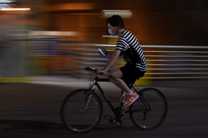 guy w phone DSC_9474